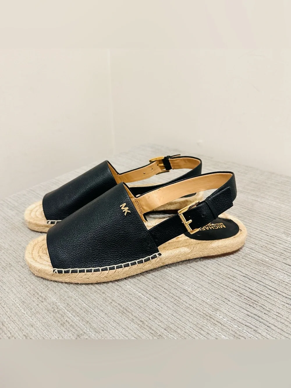 MICHAEL Michael Kors Fisher Leather Espadrille Sandals Black Gold Hardware 7,5